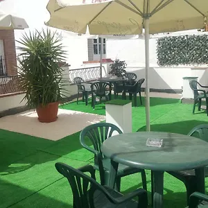 Yna Holiday Guest house