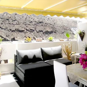 Malibu Con Campo De Tennis Y Piscina Con Solarium , Puerto Rico (Gran Canaria) Spagna